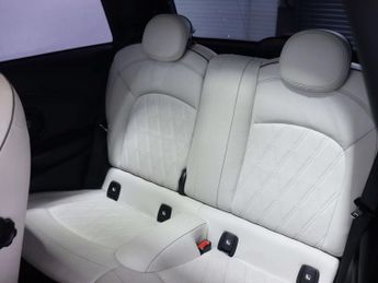 MINI HATCH Cooper S Electric Level 3 3dr
