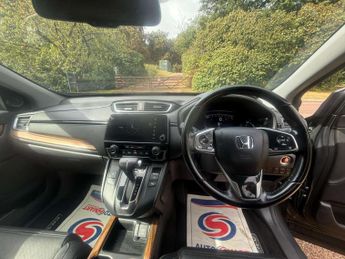 HONDA CR-V 1.5 CR-V SR i-VTec CVT 4WD 5dr