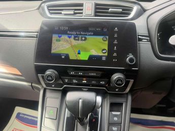 HONDA CR-V 1.5 CR-V SR i-VTec CVT 4WD 5dr