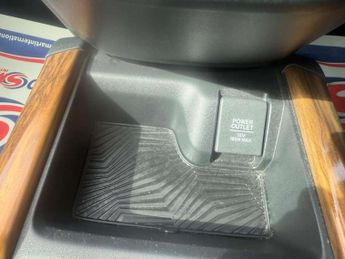 HONDA CR-V 1.5 CR-V SR i-VTec CVT 4WD 5dr