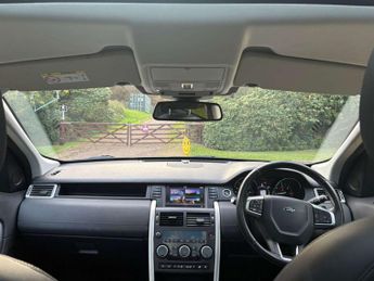 LAND ROVER DISCOVERY SPORT 2.0 Discovery Sport HSE TD4 Auto 4WD 5dr