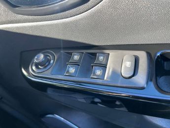 RENAULT CAPTUR 1.5 Captur Dynamique S Nav dCi Auto 5dr