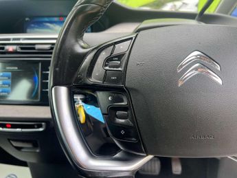 CITROEN C4 PICASSO 1.6 C4 Picasso Exclusive Blue HDi Auto 5dr