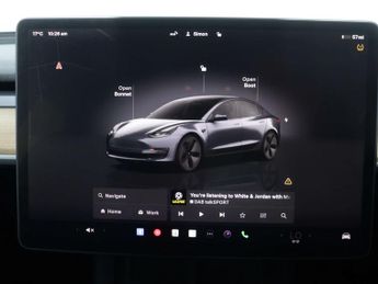 TESLA MODEL 3 Model 3 Standard-Range + 4dr