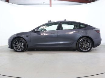 TESLA MODEL 3 Model 3 Standard-Range + 4dr