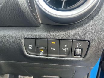 HYUNDAI KONA Kona Premium EV 5dr