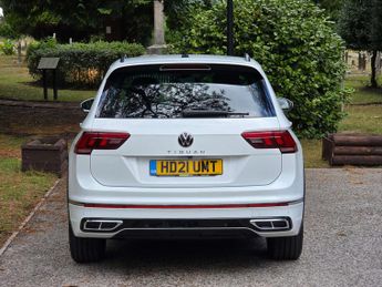 VOLKSWAGEN TIGUAN 1.5 Tiguan R-Line TSi Semi-Auto 5dr