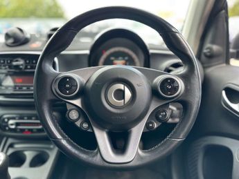 Smart fortwo 1.0 Passion Coupe 2dr Petrol Manual Euro 6 (s/s) (71 ps)