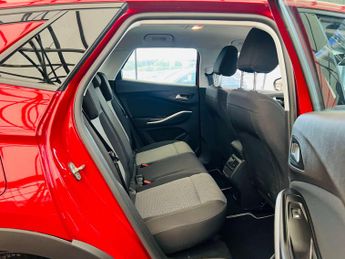VAUXHALL GRANDLAND X 1.2 Grandland X SE T S/S Auto 5dr
