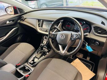 VAUXHALL GRANDLAND X 1.2 Grandland X SE T S/S Auto 5dr