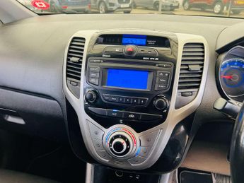 HYUNDAI IX20 1.6 ix20 SE Auto 5dr