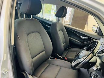 HYUNDAI IX20 1.6 ix20 SE Auto 5dr