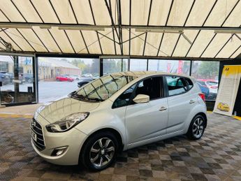 HYUNDAI IX20 1.6 ix20 SE Auto 5dr