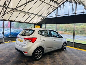 HYUNDAI IX20 1.6 ix20 SE Auto 5dr