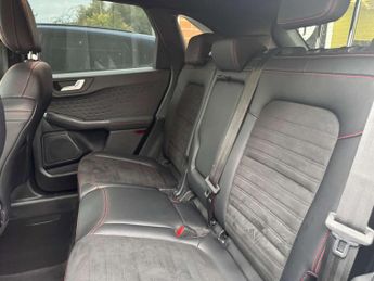 FORD KUGA 2.5 Kuga ST-Line PHEV CVT 5dr