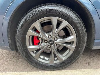 FORD KUGA 2.5 Kuga ST-Line PHEV CVT 5dr