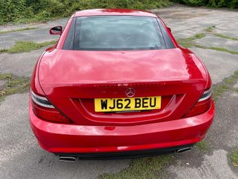 Mercedes-Benz SLK 1.8 SLK 200 AMG Sport BlueEfficiency Auto 2dr