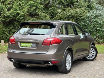 PORSCHE CAYENNE 3.0 Cayenne V6 D Tiptronic 4WD 5dr
