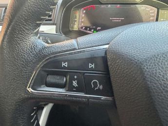SEAT ARONA 1.0 Arona Xcellence Luxury TSi Semi-Auto 5dr