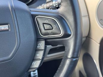 LAND ROVER RANGE ROVER EVOQUE 2.2 Range Rover Evoque Prestige SD4 Automatic 4WD 3dr - NATIONAL