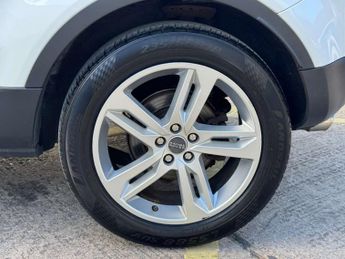 LAND ROVER RANGE ROVER EVOQUE 2.2 Range Rover Evoque Prestige SD4 Automatic 4WD 3dr - NATIONAL