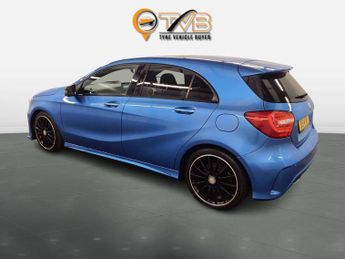 MERCEDES-BENZ A-CLASS 2.1 A220 BlueEfficiency AMG Sport CDi Automatic 5dr - NATIONAL D