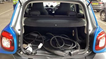 SMART FORFOUR EQ forfour Pulse Premium 5dr
