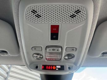 VAUXHALL CORSA Corsa E SE Premium 5dr