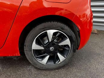 VAUXHALL CORSA Corsa E SE Premium 5dr