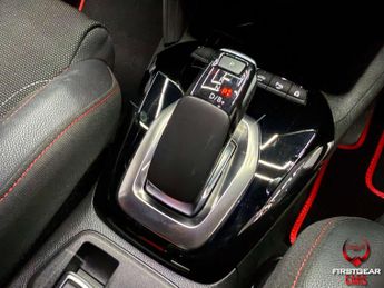 Vauxhall Corsa Electric 50kWh SRi Nav Premium Hatchback 5dr Electric Auto (7.4K