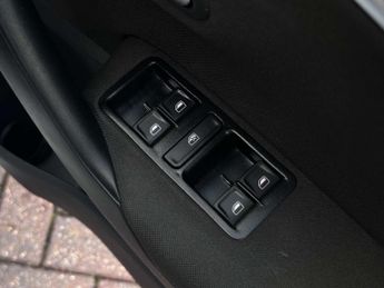 VOLKSWAGEN POLO 1.2 Polo Match Edition TSi Semi-Auto 5dr