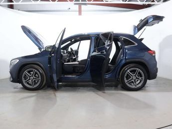 MERCEDES-BENZ GLA 1.3 GLA 180 AMG Line Premium Auto 5dr