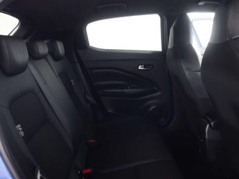 NISSAN JUKE 1.6 Juke N-Connecta HEV CVT 5dr