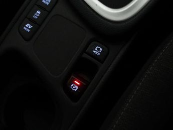 TOYOTA YARIS 1.5 Yaris Icon HEV CVT 5dr