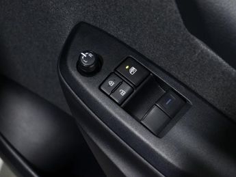 TOYOTA YARIS 1.5 Yaris Icon HEV CVT 5dr