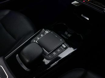 MERCEDES-BENZ CLA 1.3 CLA 200 AMG Line Premium Auto 4dr