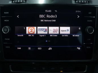 VOLKSWAGEN GOLF 1.0 Golf SE TSi BlueMotion Technology Semi-Auto 5dr