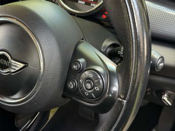 MINI HATCH 1.5 Cooper D Auto 5dr