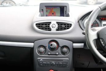 RENAULT CLIO 1.5 Clio Dynamique TomTom DCI 5dr