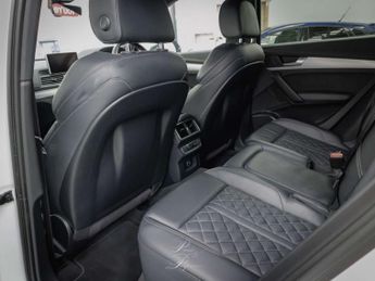 AUDI Q5 3.0 SQ5 TFSI Quattro Auto 4WD 5dr