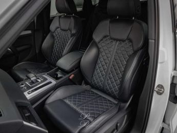 AUDI Q5 3.0 SQ5 TFSI Quattro Auto 4WD 5dr