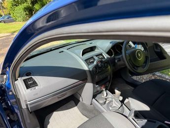 RENAULT MEGANE 1.4 Megane Extreme 16v 100 5dr