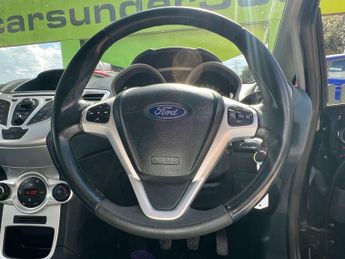 FORD FIESTA 1.6 Fiesta Titanium 90 TDCi 5dr