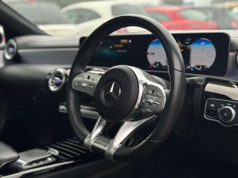 MERCEDES-BENZ CLA 1.3 CLA 180 AMG Line Premium+ Auto 4dr