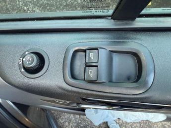 FORD TRANSIT CUSTOM 2.0 Transit Custom 320 Limited EcoBlue Auto