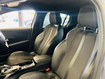 PEUGEOT 208 1.2 208 GT Line PureTech S/S Auto 5dr