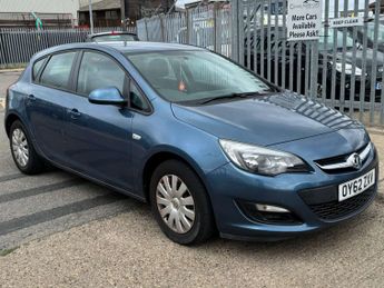VAUXHALL ASTRA 1.6 Astra Exclusive Auto 5dr