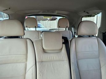 Volvo XC90 2.4 XC90 SE R-Design AWD D5 Auto 4WD 5dr