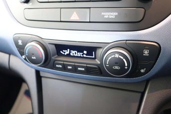 HYUNDAI I10 1.2 i10 Premium SE Auto 5dr
