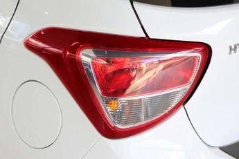 HYUNDAI I10 1.2 i10 Premium SE Auto 5dr